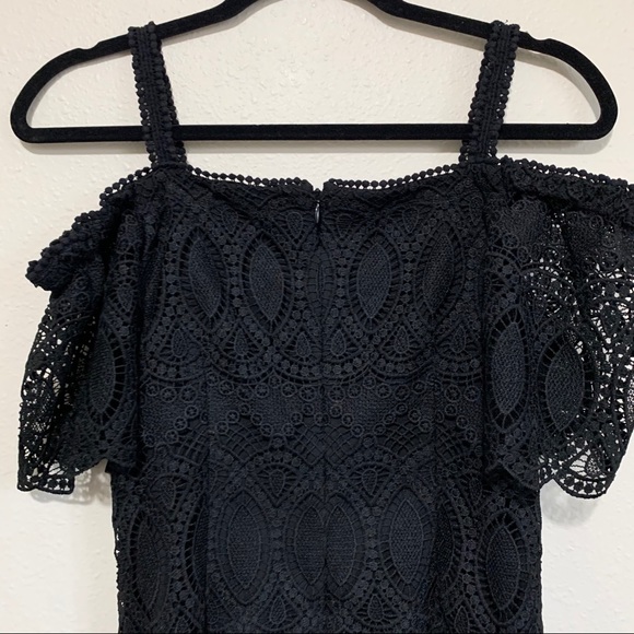 White House Black Market | Off the Shoulder Dress - Picture 7 of 8